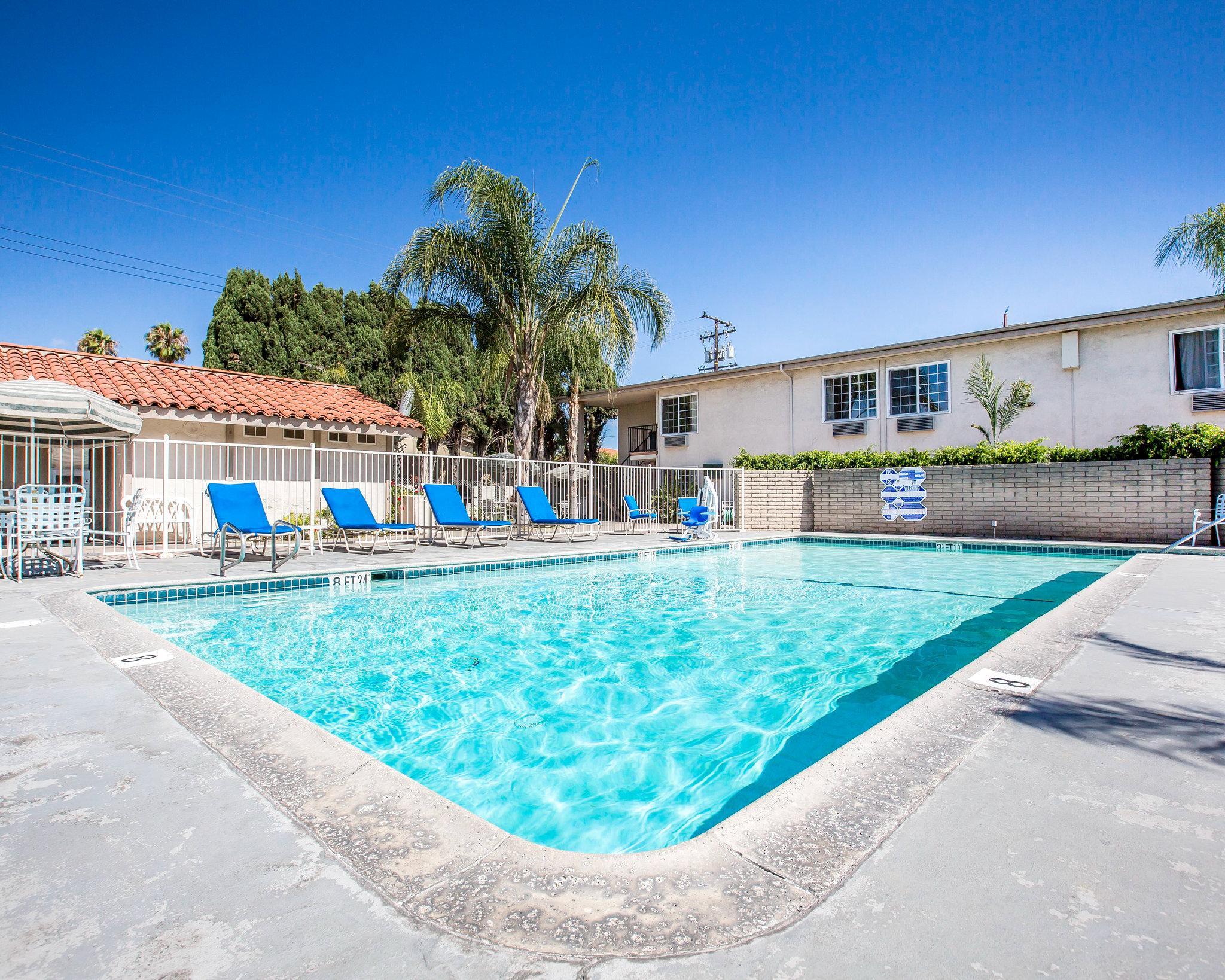 Rodeway Inn Near Maingate Knott'S Buena Park Exterior foto