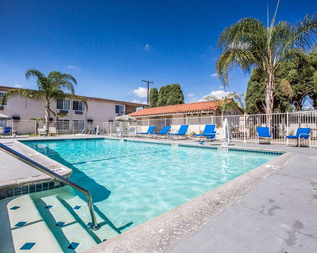Rodeway Inn Near Maingate Knott'S Buena Park Facilidades foto